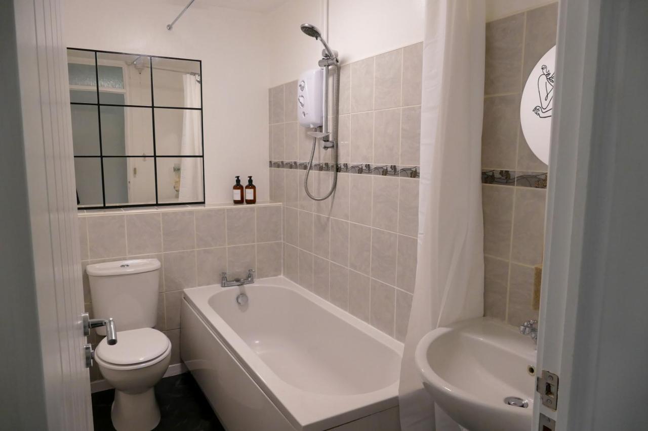 Home In Longwell Green Warmley Extérieur photo